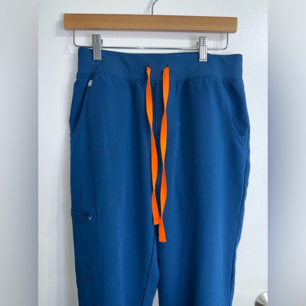 FIGS Zamora Jogger Scrub Pants in Deep Reef Size Small - Picture 5 of 9